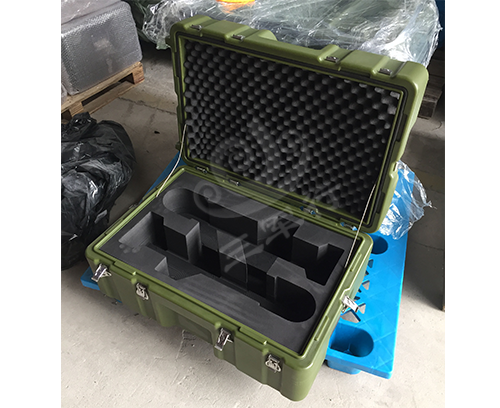 新款RS820導彈箱