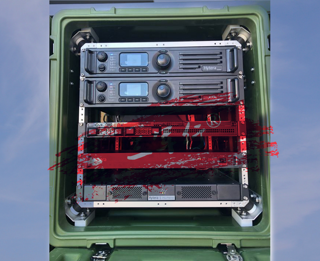 三軍行5G服務(wù)器機(jī)架箱