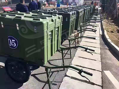 三軍行裝備防護箱